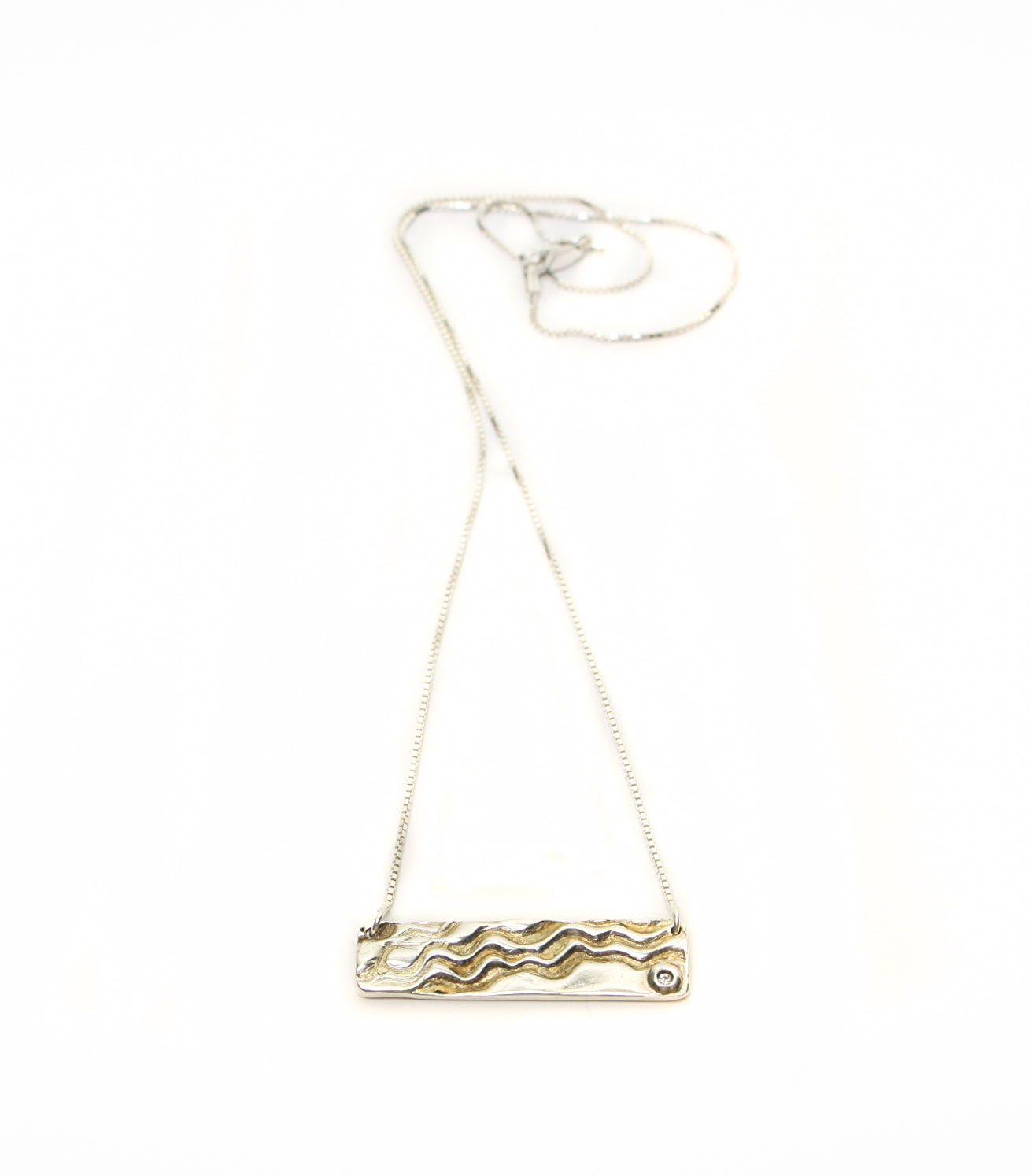 Arctic Raw - AURORA POLARIS, Ladies Festoon Style Necklace with NWT Diamond